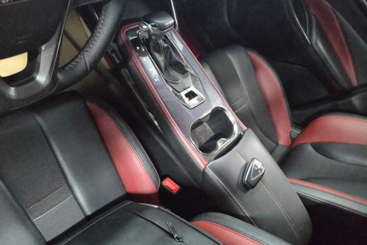 Used CHANGAN OSHAN X5 2021 1.5T DCT Flagship Edition Gear Lever