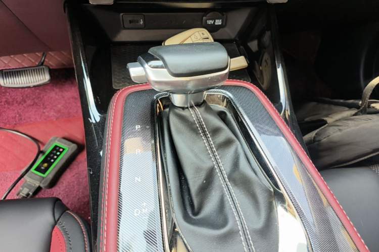 Used CHANGAN OSHAN X5 2021 1.5T DCT Flagship Edition Gear Lever