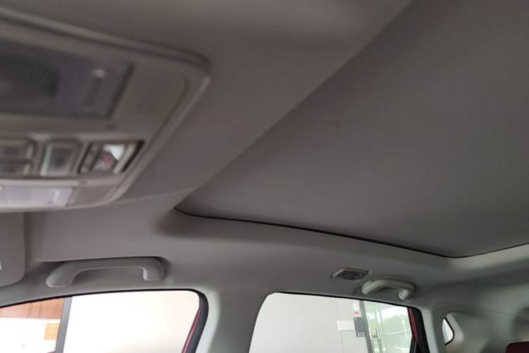 Used CHANGAN OSHAN X5 2021 1.5T DCT Flagship Edition Headliner