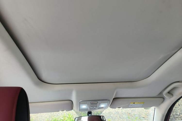 Used CHANGAN OSHAN X5 2021 1.5T DCT Flagship Edition Headliner