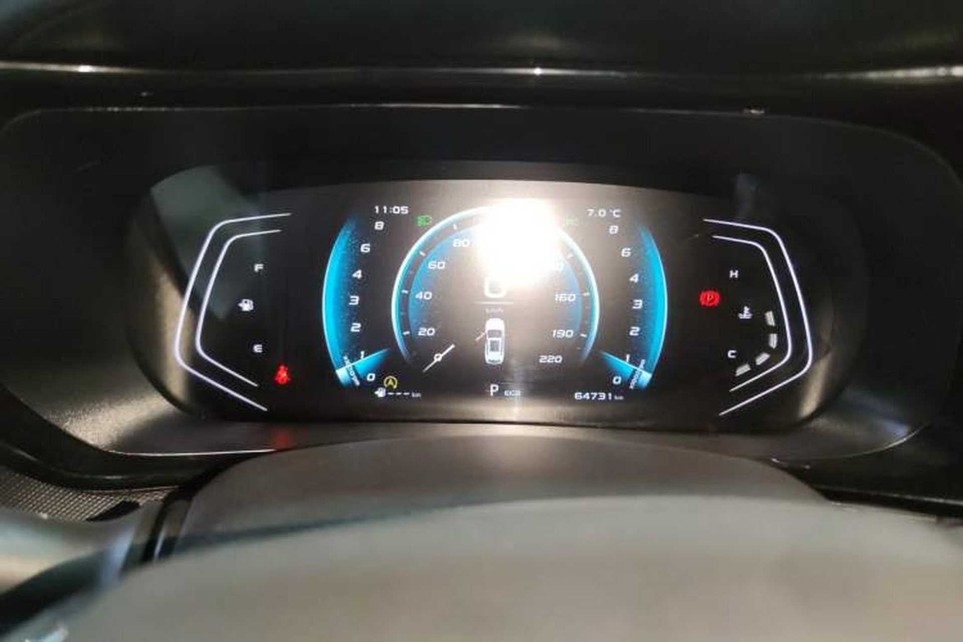 Used CHANGAN OSHAN X5 2021 1.5T DCT Prestige Edition Instrument Cluster