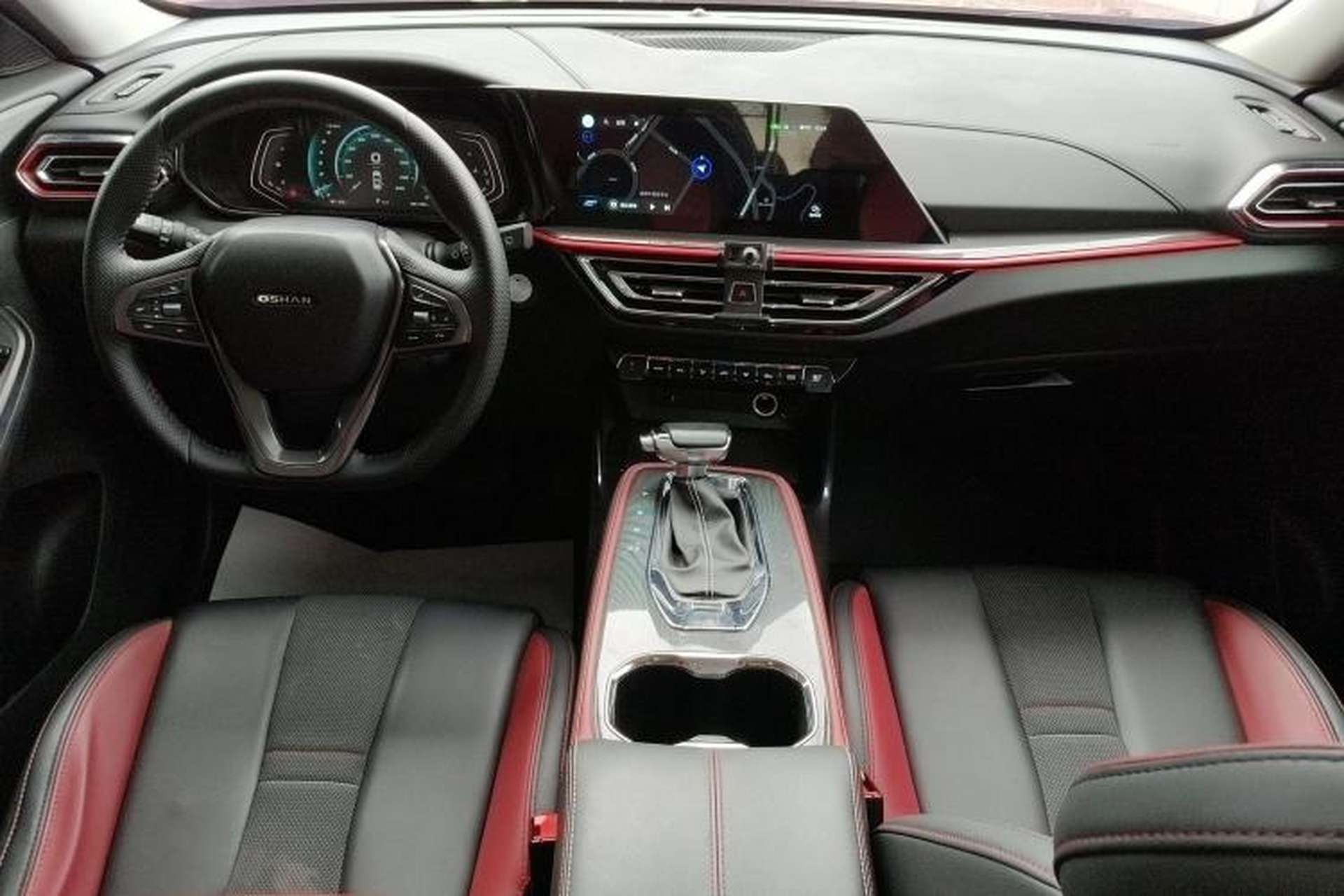 Used CHANGAN OSHAN X5 2021 1.5T DCT Prestige Edition Interior 2