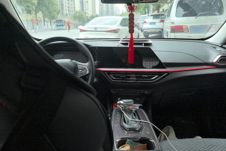 Used CHANGAN OSHAN X5 2021 1.6L CVT Luxury Model Interior 2