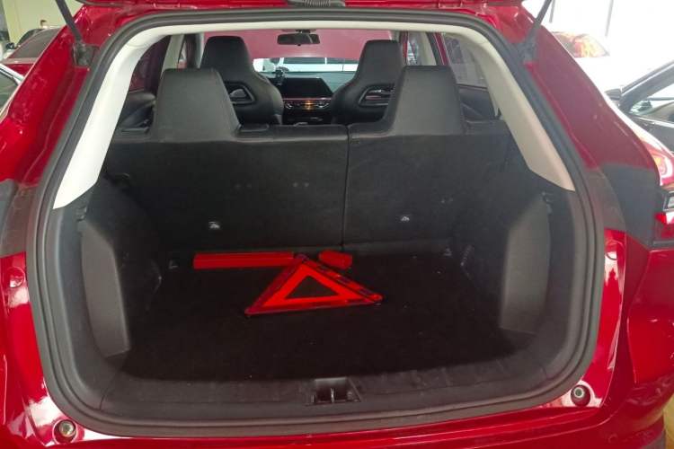 Used CHANGAN OSHAN X5 2021 Revised Version 1.5T DCT Luxury Edition Interior 4