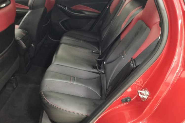 Used CHANGAN OSHAN X5 2021 1.5T DCT Prestige Edition Interior 4