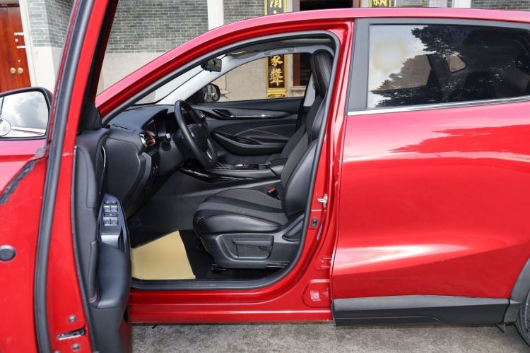Used CHANGAN OSHAN X5 2021 Revised Version 1.5T DCT Luxury Edition Interior 6