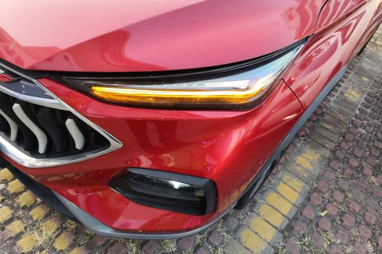 Used CHANGAN OSHAN X5 2021 1.5T DCT Flagship Edition Left Front Headlight