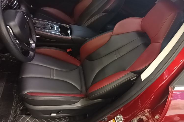 Used CHANGAN OSHAN X5 2021 1.5T DCT Flagship Edition Left Front Seat