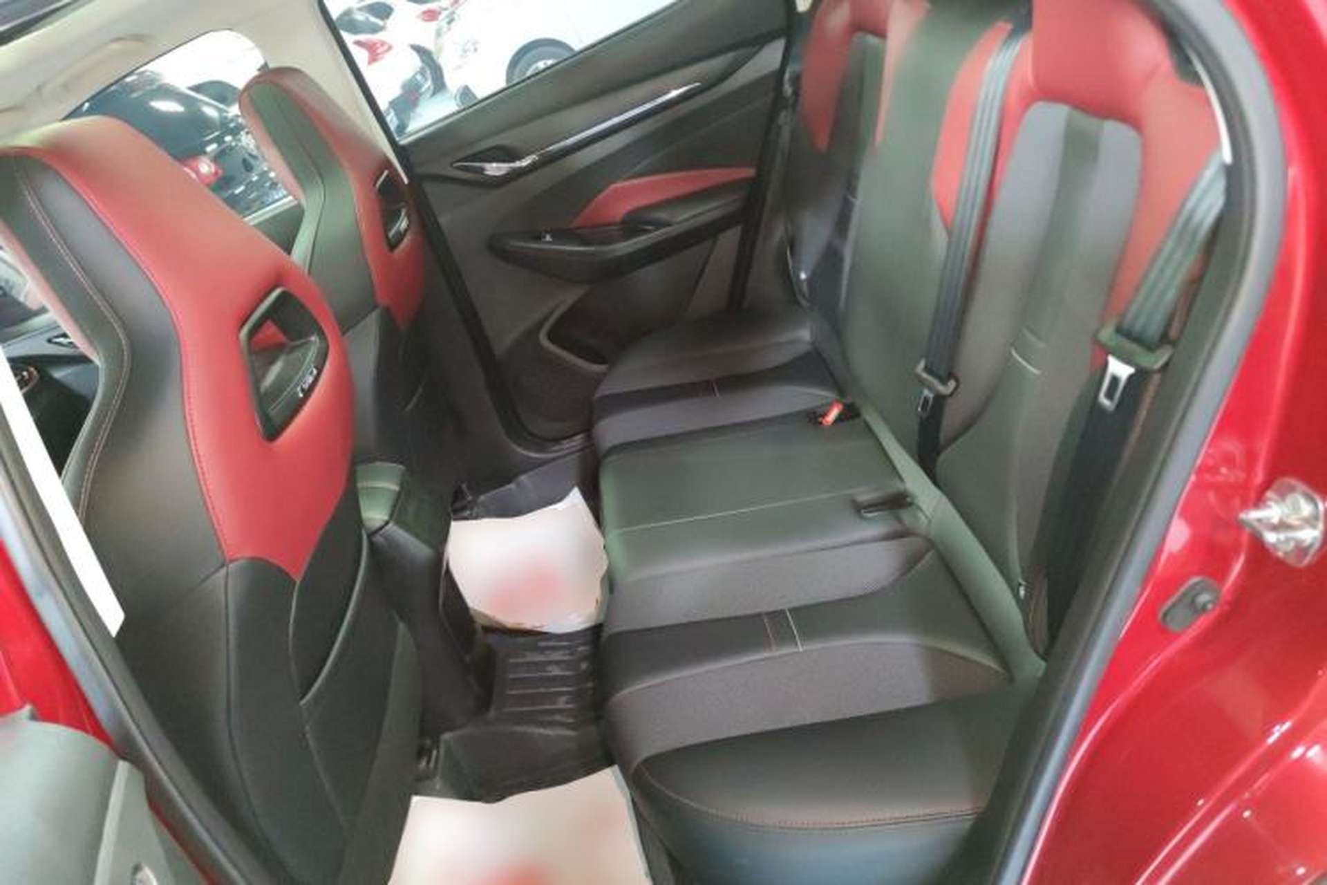 Used CHANGAN OSHAN X5 2021 1.5T DCT Prestige Edition Left Rear Seat