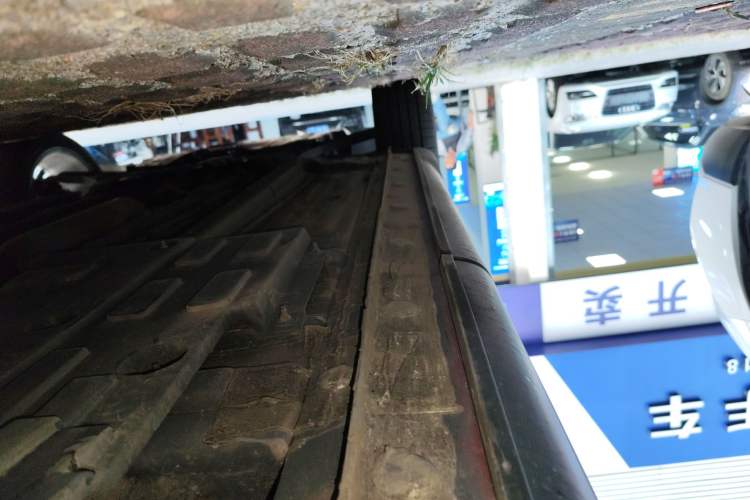 Used CHANGAN OSHAN X5 2021 1.5T DCT Flagship Edition Left Side Sill