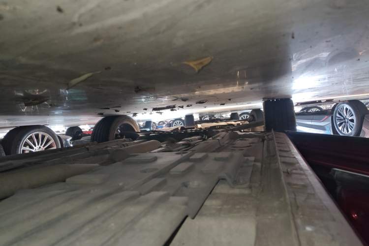 Used CHANGAN OSHAN X5 2021 1.5T DCT Flagship Edition Left Side Sill