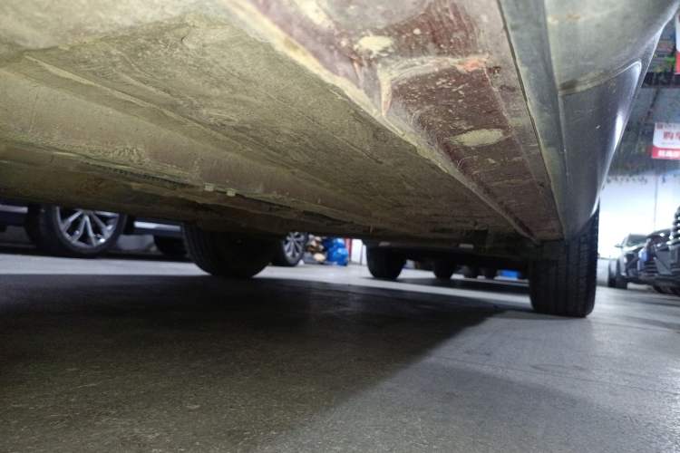 Used CHANGAN OSHAN X5 2021 1.5T DCT Prestige Edition Left Side Sill