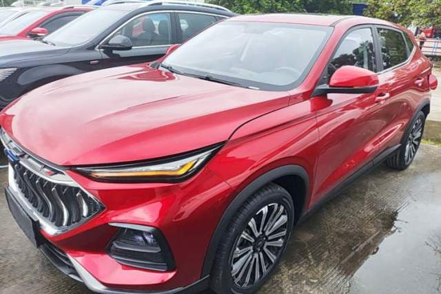 Ojetý CHANGAN OSHAN X5 2021 Revised Version 1.5T DCT Luxury Edition