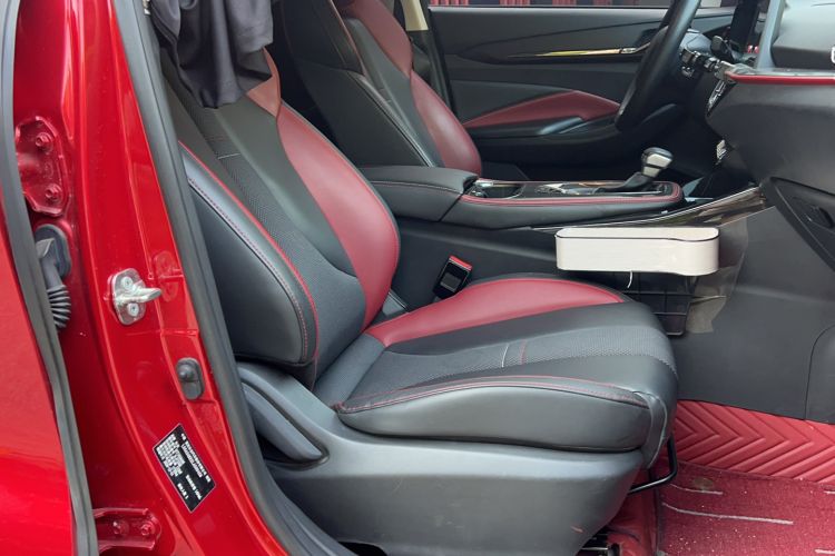Used CHANGAN OSHAN X5 2021 1.5T DCT Luxury Edition Right Front Seat