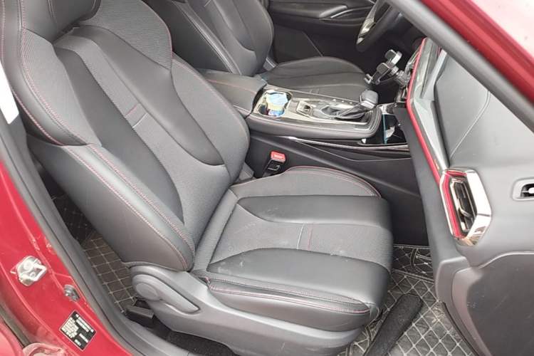 Used CHANGAN OSHAN X5 2021 Revised Version 1.5T DCT Luxury Edition Right Front Seat