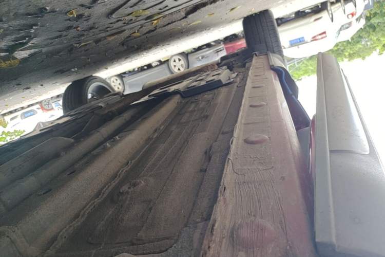 Used CHANGAN OSHAN X5 2021 1.5T DCT Flagship Edition Right Side Sill