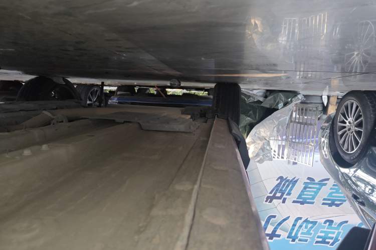 Used CHANGAN OSHAN X5 2021 1.5T DCT Flagship Edition Right Side Sill