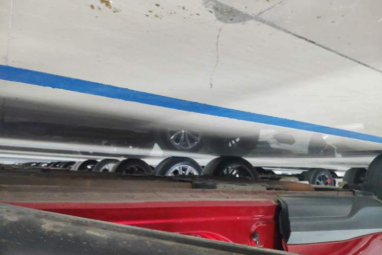 Used CHANGAN OSHAN X5 2021 1.5T DCT Flagship Edition Right Side Sill