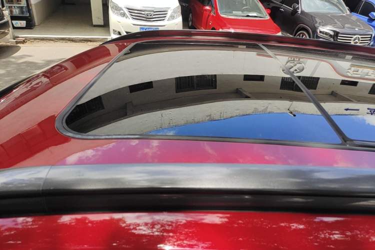 Used CHANGAN OSHAN X5 2021 1.5T DCT Flagship Edition Roof