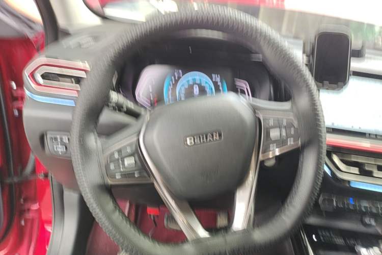 Used CHANGAN OSHAN X5 2021 1.5T DCT Flagship Edition Steering Wheel