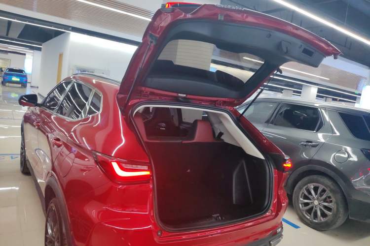Used CHANGAN OSHAN X5 2021 1.5T DCT Flagship Edition Trunk