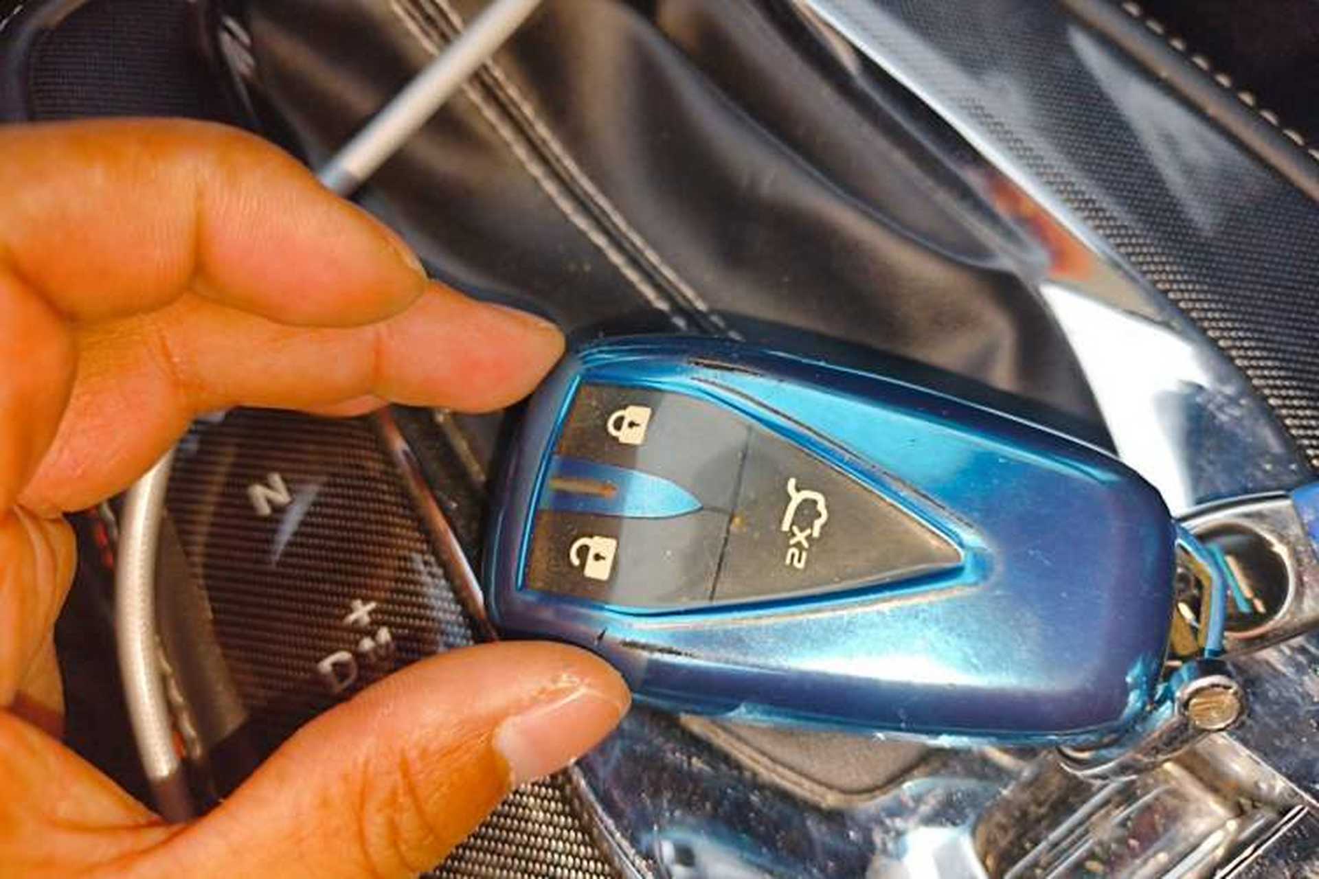 Used CHANGAN OSHAN X5 2021 1.6L CVT Comfort Model Vehicle Key