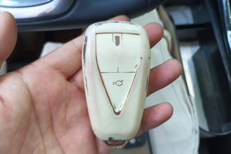 Used CHANGAN OSHAN X5 2021 1.5T DCT Luxury Edition Vehicle Key