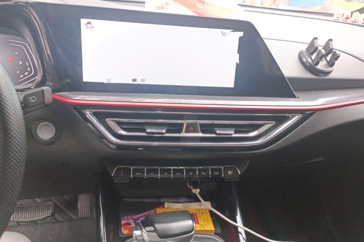 Used CHANGAN OSHAN X5 2021 1.6L CVT Luxury Model Audio And AC Panel