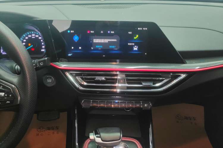 Used CHANGAN OSHAN X5 2021 Revised Version 1.5T DCT Luxury Edition Audio And AC Panel