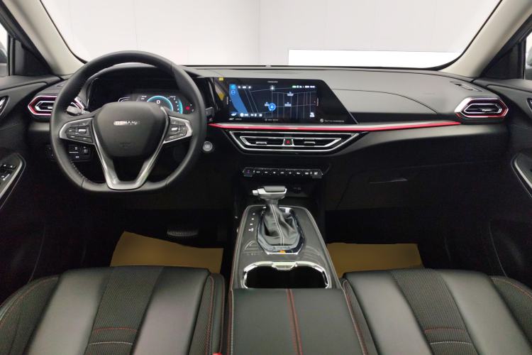 Used CHANGAN OSHAN X5 2021 1.6L CVT Luxury Model Center Console