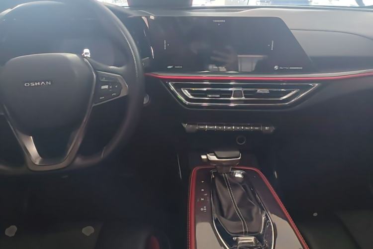 Used CHANGAN OSHAN X5 2021 1.5T DCT Prestige Edition Center Console