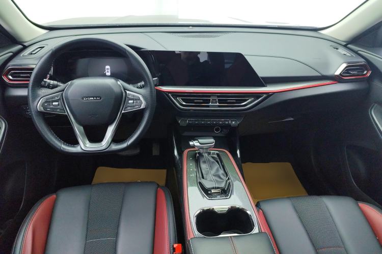 Used CHANGAN OSHAN X5 2021 1.5T DCT Prestige Edition Center Console