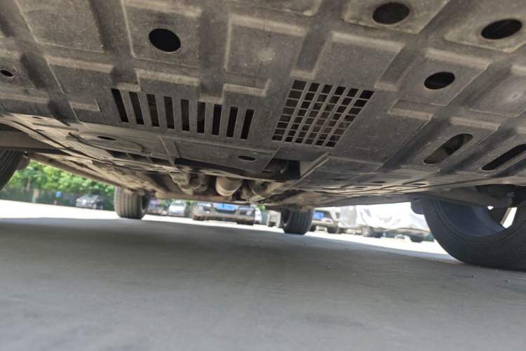 Used CHANGAN OSHAN X5 2021 1.5T DCT Flagship Edition Chassis Front