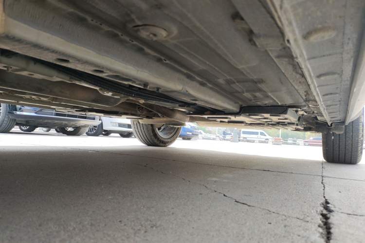 Used CHANGAN OSHAN X5 2021 1.5T DCT Prestige Edition Chassis Front Left