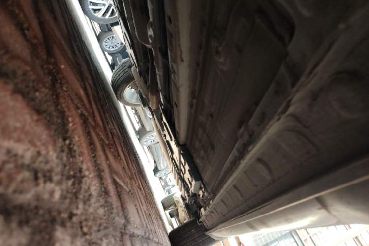 Used CHANGAN OSHAN X5 2021 1.5T DCT Flagship Edition Chassis Front Left