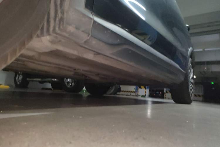 Used CHANGAN OSHAN X5 2021 1.5T DCT Prestige Edition Chassis Front Left