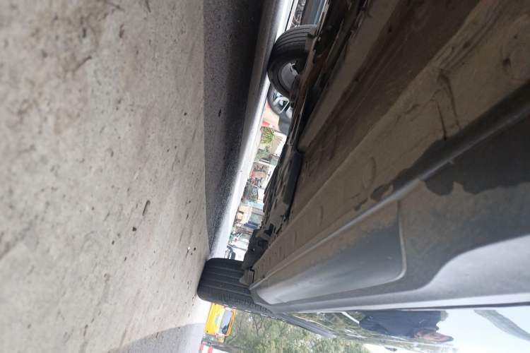 Used CHANGAN OSHAN X5 2021 1.6L CVT Luxury Model Chassis Front Left
