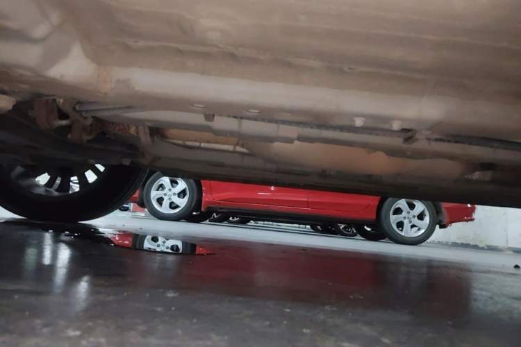 Used CHANGAN OSHAN X5 2021 1.5T DCT Prestige Edition Chassis Front Left