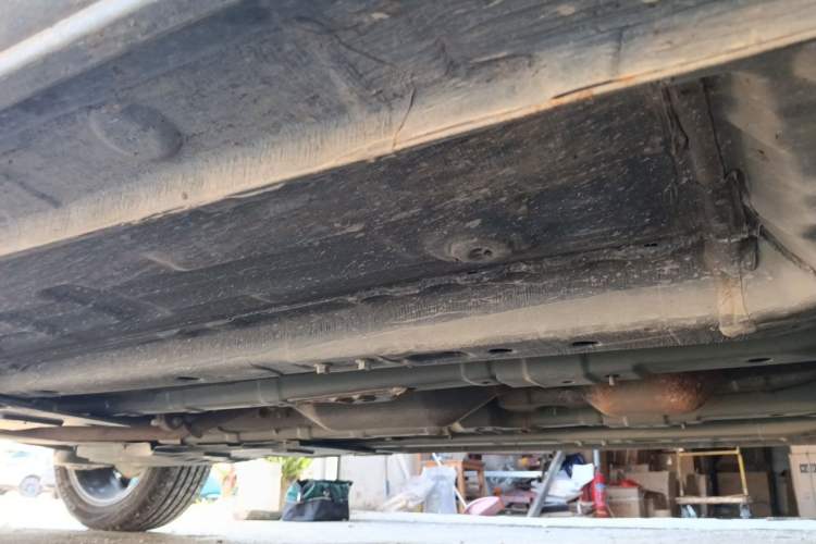 Used CHANGAN OSHAN X5 2021 1.6L CVT Comfort Model Chassis Front Right