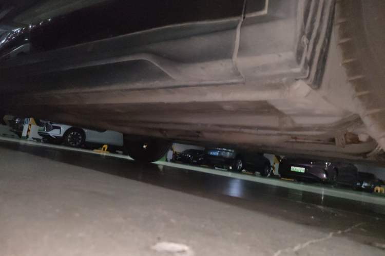 Used CHANGAN OSHAN X5 2021 1.5T DCT Prestige Edition Chassis Front Right