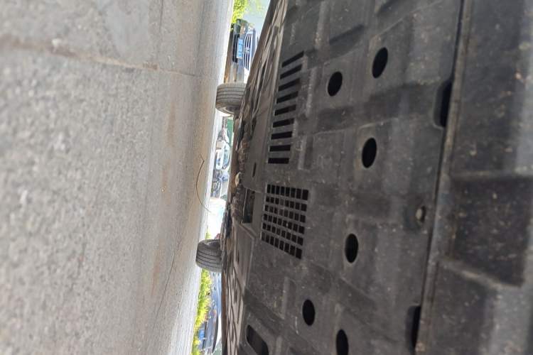 Used CHANGAN OSHAN X5 2021 1.5T DCT Prestige Edition Chassis Front