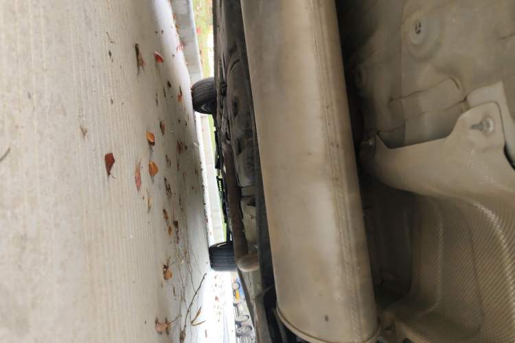 Used CHANGAN OSHAN X5 2021 1.5T DCT Prestige Edition Chassis Rear