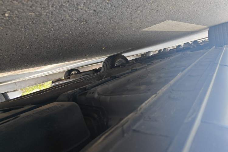 Used CHANGAN OSHAN X5 2021 1.6L CVT Flagship Model Chassis Rear Left
