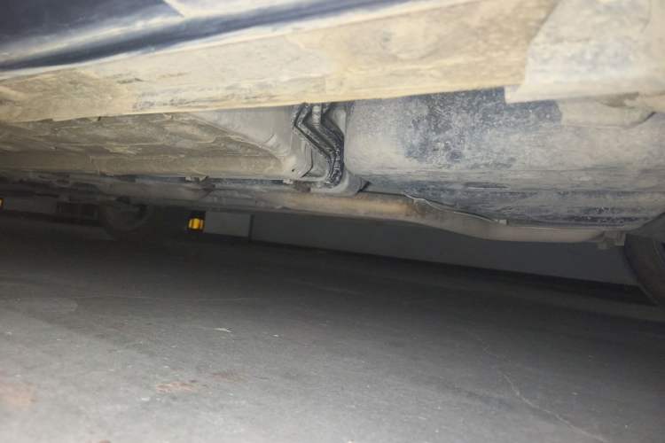 Used CHANGAN OSHAN X5 2021 1.5T DCT Flagship Edition Chassis Rear Left