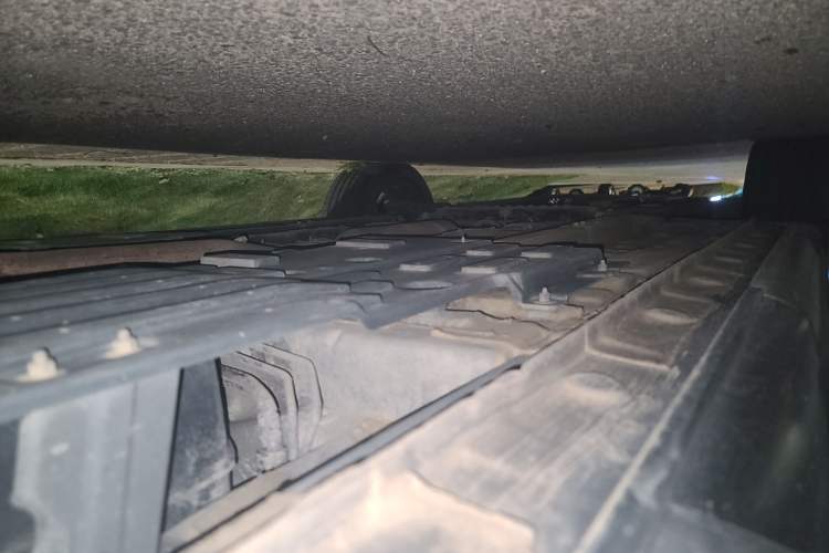 Used CHANGAN OSHAN X5 2021 1.5T DCT Flagship Edition Chassis Rear Left