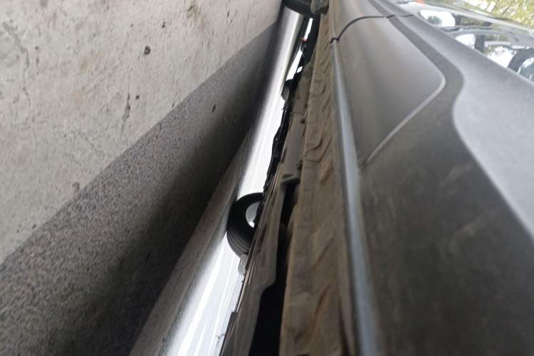 Used CHANGAN OSHAN X5 2021 1.6L CVT Luxury Model Chassis Rear Left