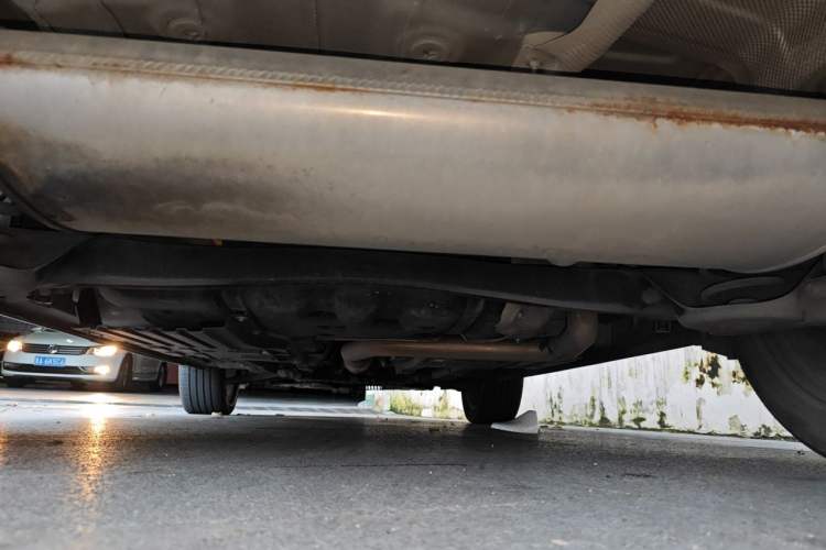 Used CHANGAN OSHAN X5 2021 1.5T DCT Luxury Edition Chassis Rear