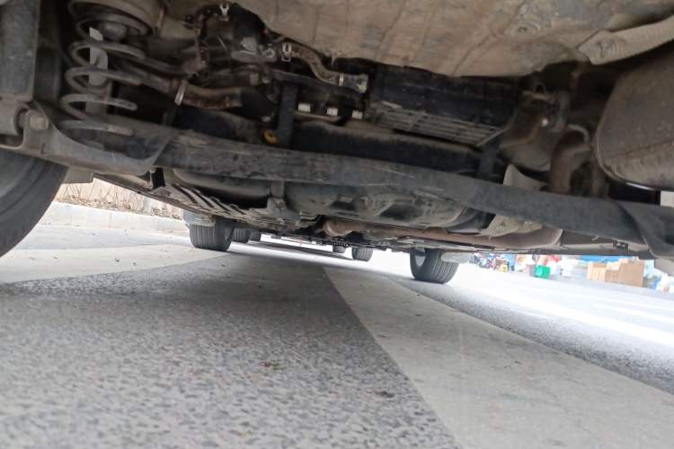 Used CHANGAN OSHAN X5 2021 1.6L CVT Luxury Model Chassis Rear