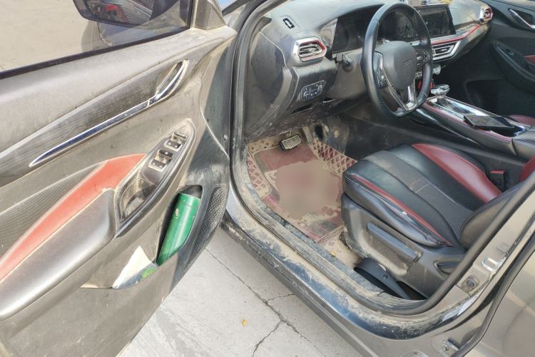 Used CHANGAN OSHAN X5 2021 1.5T DCT Prestige Edition Driver Seat
