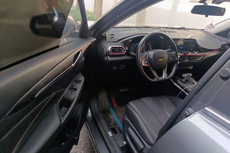 Used CHANGAN OSHAN X5 2021 1.6L CVT Luxury Model Driver Seat